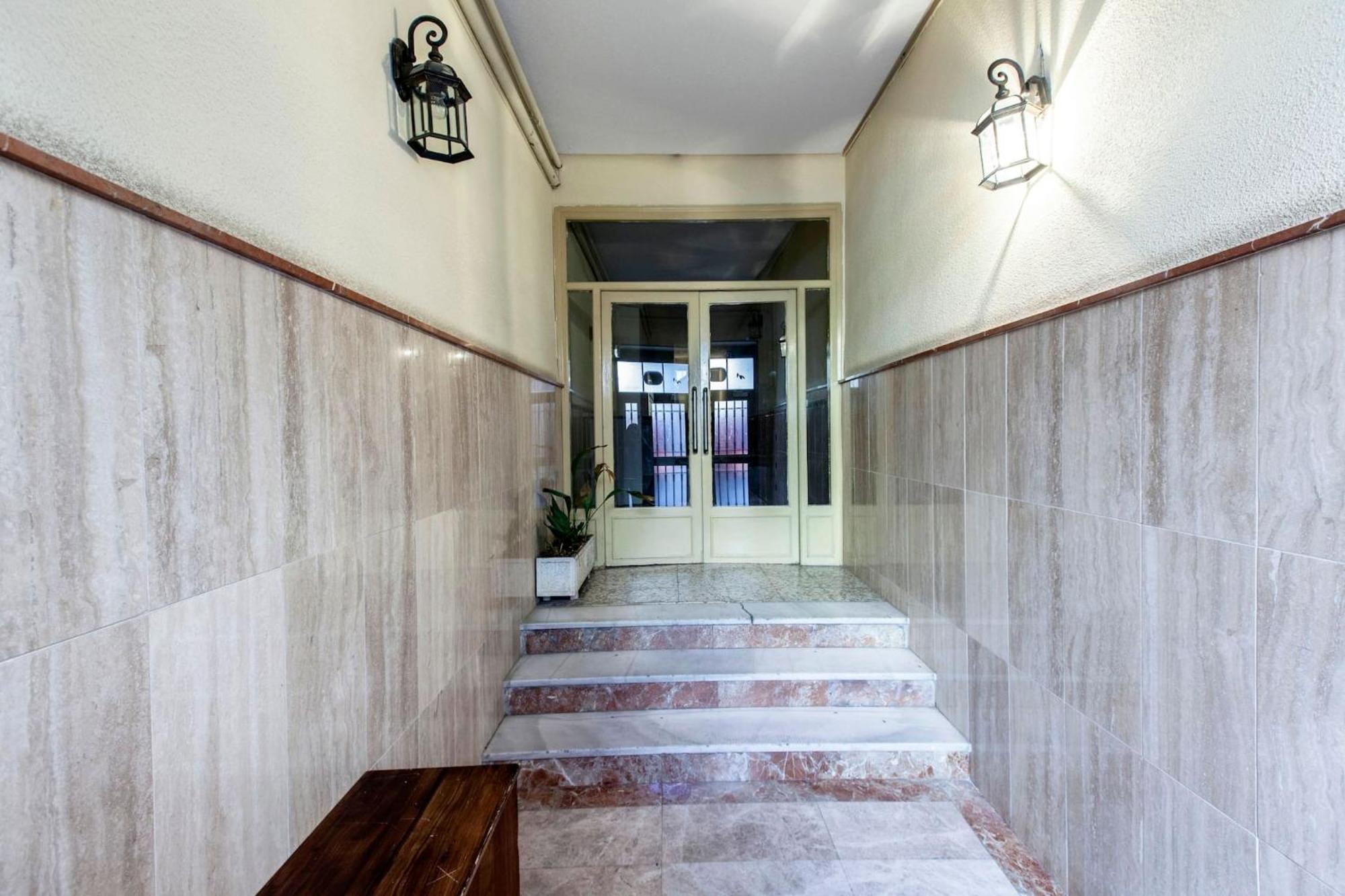 Apartamentos Day Madrid BALLESTA Centro Gran Via Sol Malasaña Exterior foto